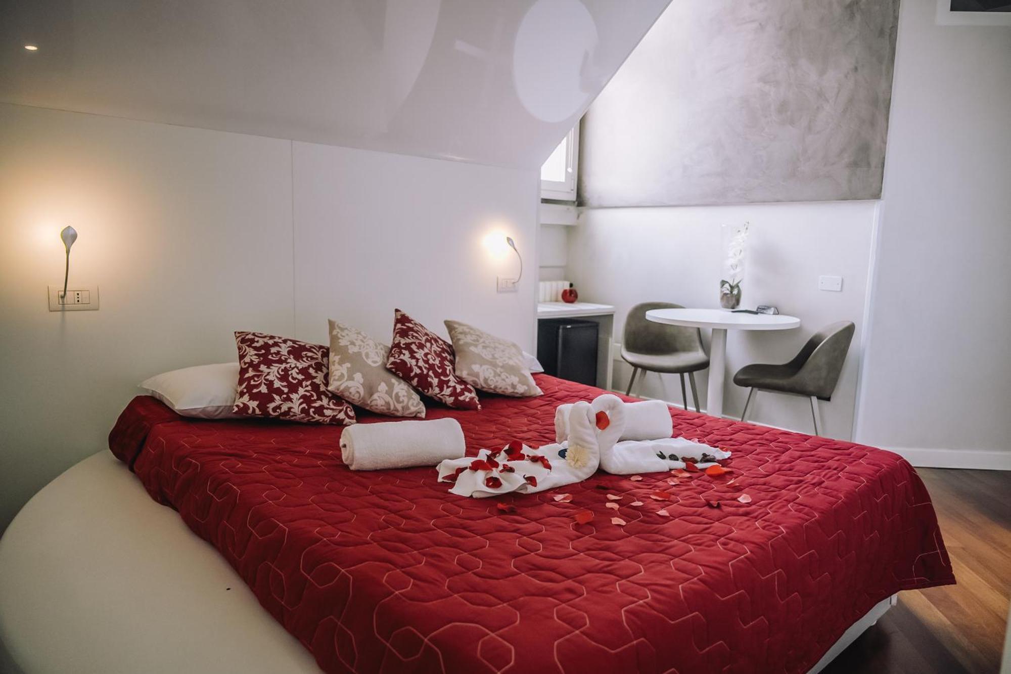 B&B Luxury Italian House Ро Екстериор снимка