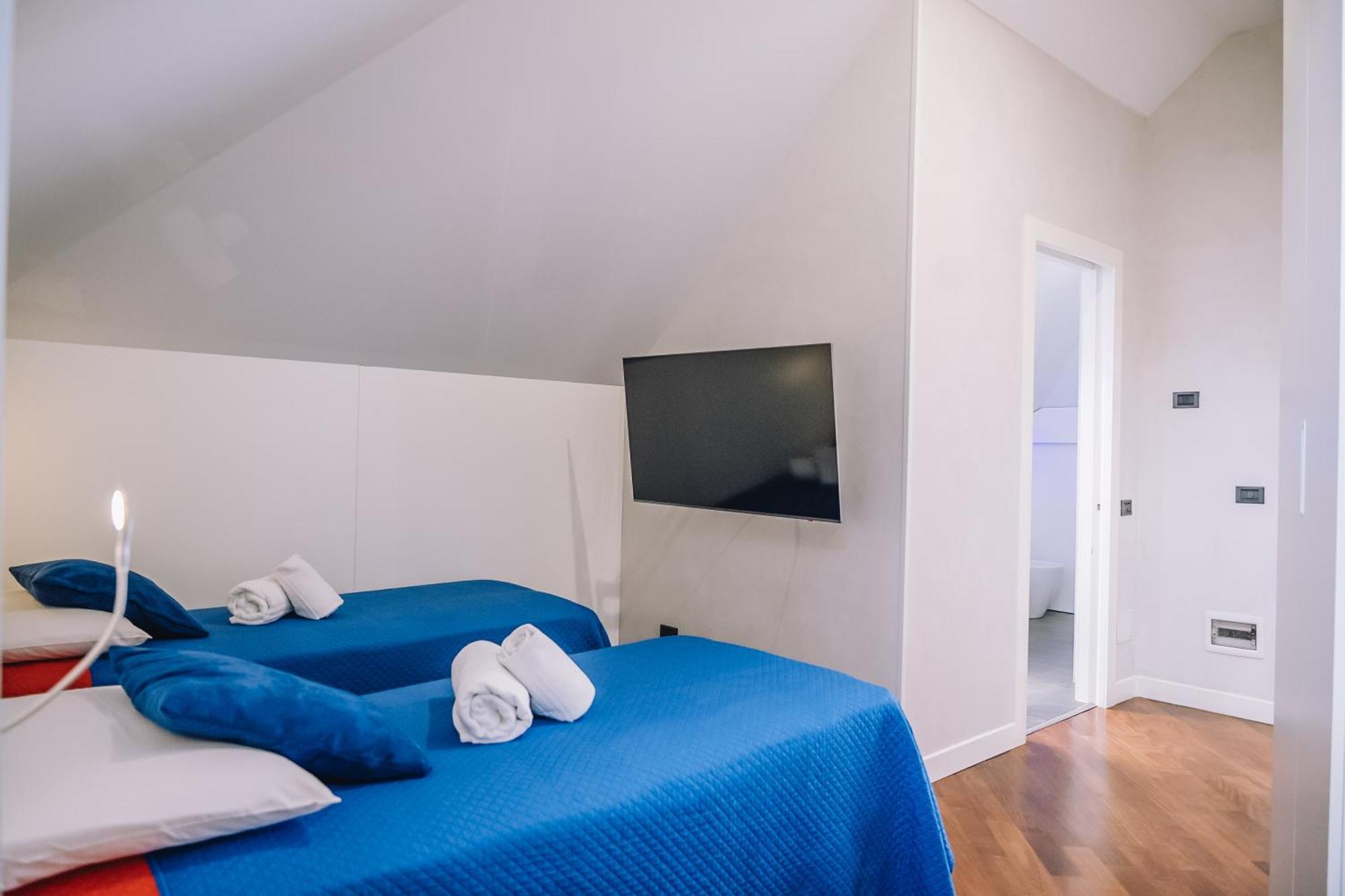 B&B Luxury Italian House Ро Екстериор снимка