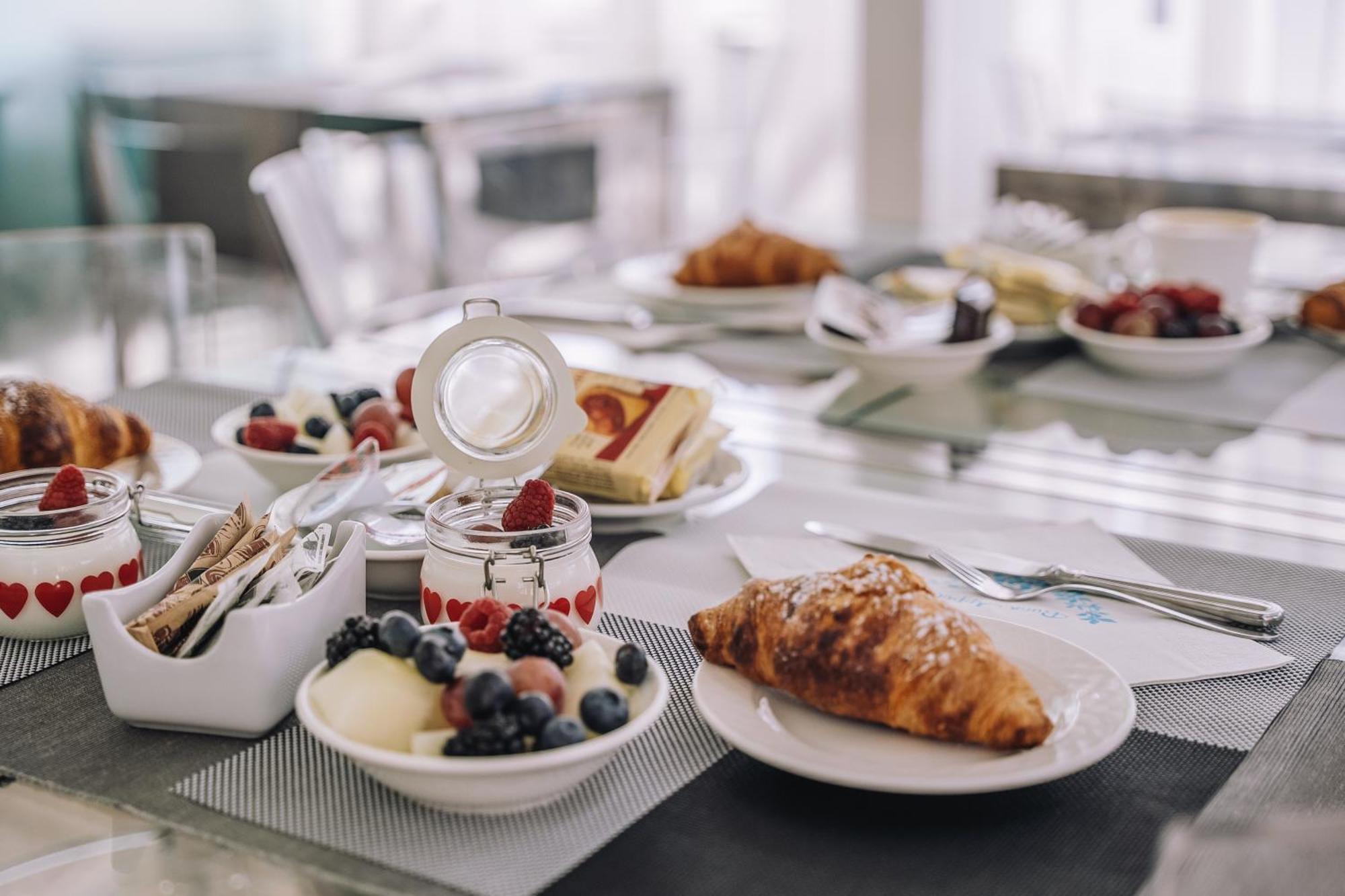 B&B Luxury Italian House Ро Екстериор снимка